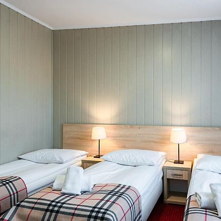 Hotel Dobre Z Lasu Solec Kujawski Bagian luar foto