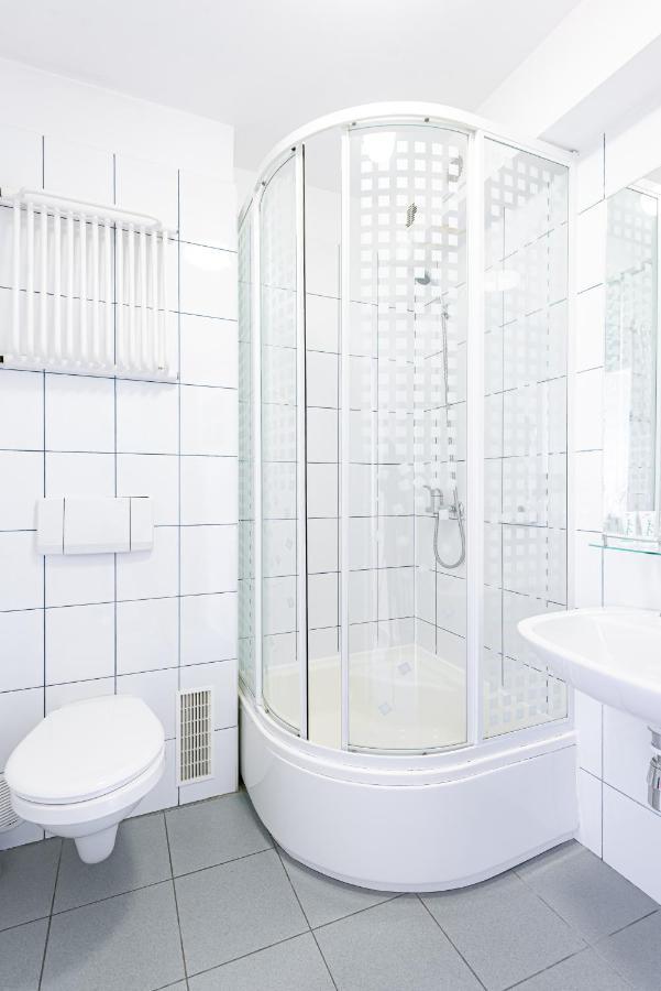 Hotel Dobre Z Lasu Solec Kujawski Bagian luar foto