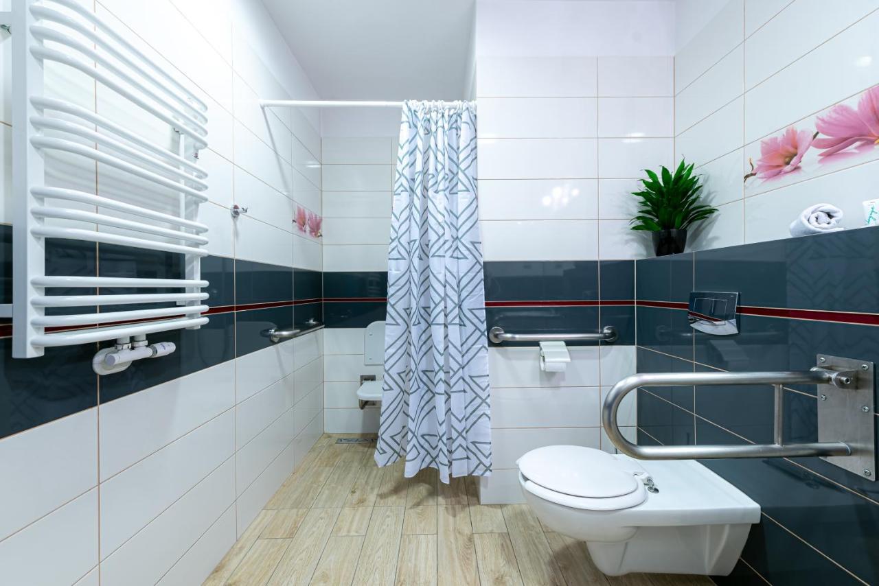 Hotel Dobre Z Lasu Solec Kujawski Bagian luar foto