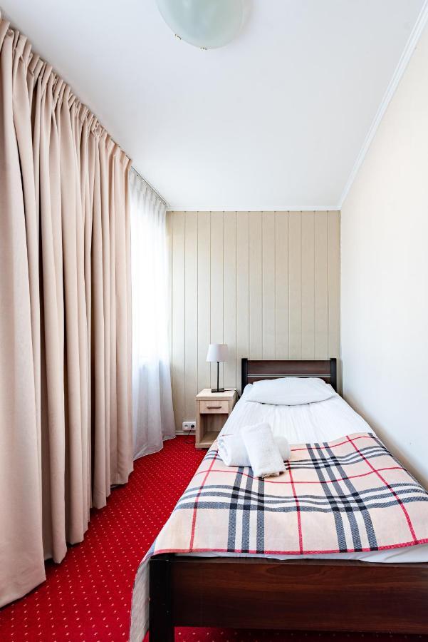 Hotel Dobre Z Lasu Solec Kujawski Bagian luar foto
