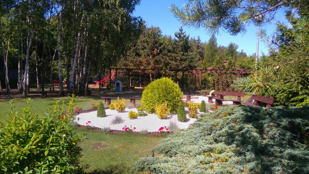 Hotel Dobre Z Lasu Solec Kujawski Bagian luar foto